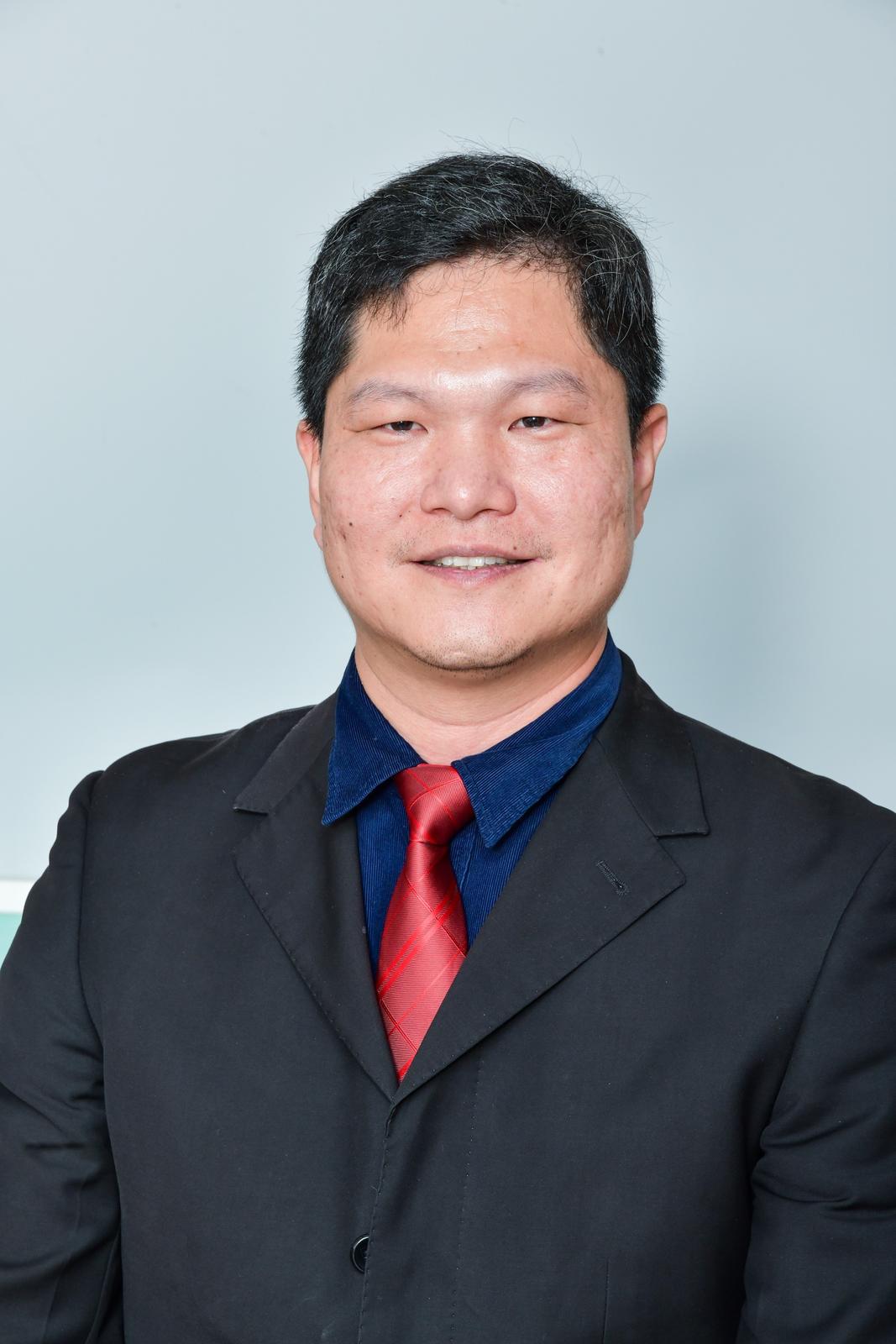 晓伟